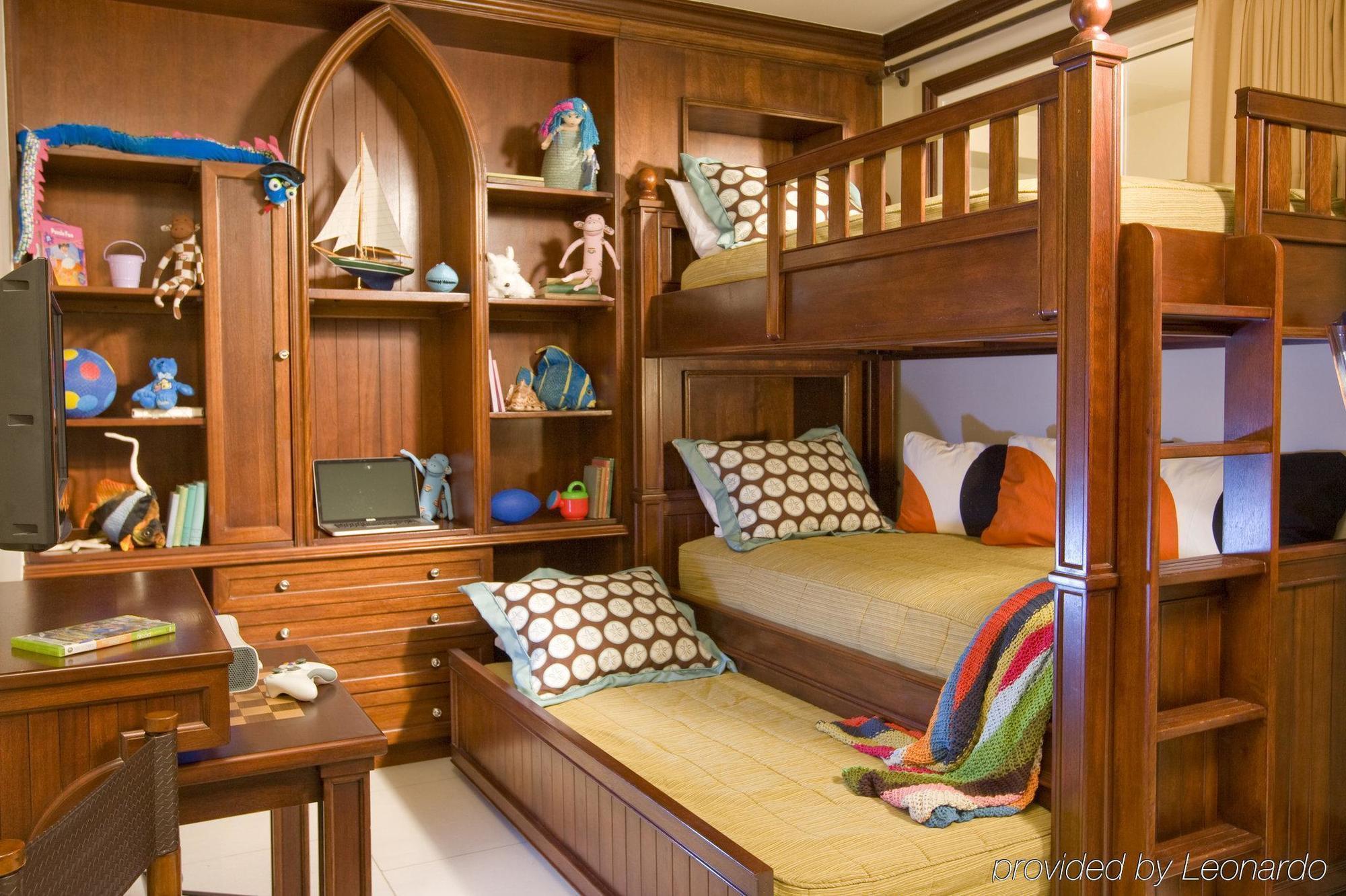 Beach House (Adults Only) The Bight Settlements Екстериор снимка