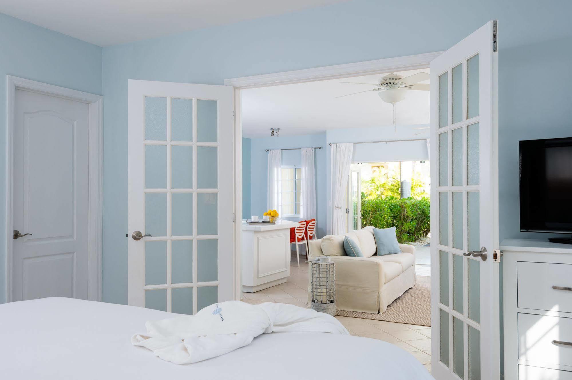 Beach House (Adults Only) The Bight Settlements Екстериор снимка