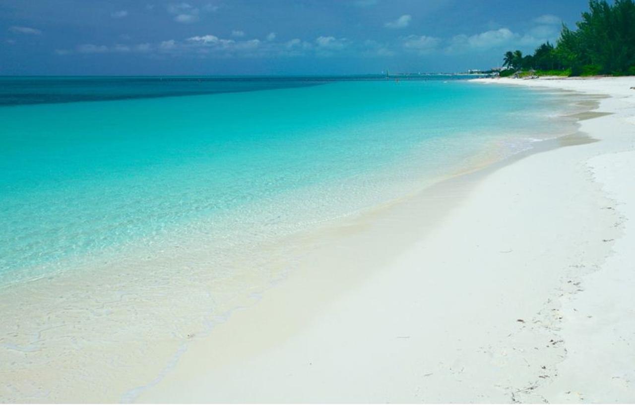 Beach House (Adults Only) The Bight Settlements Стая снимка